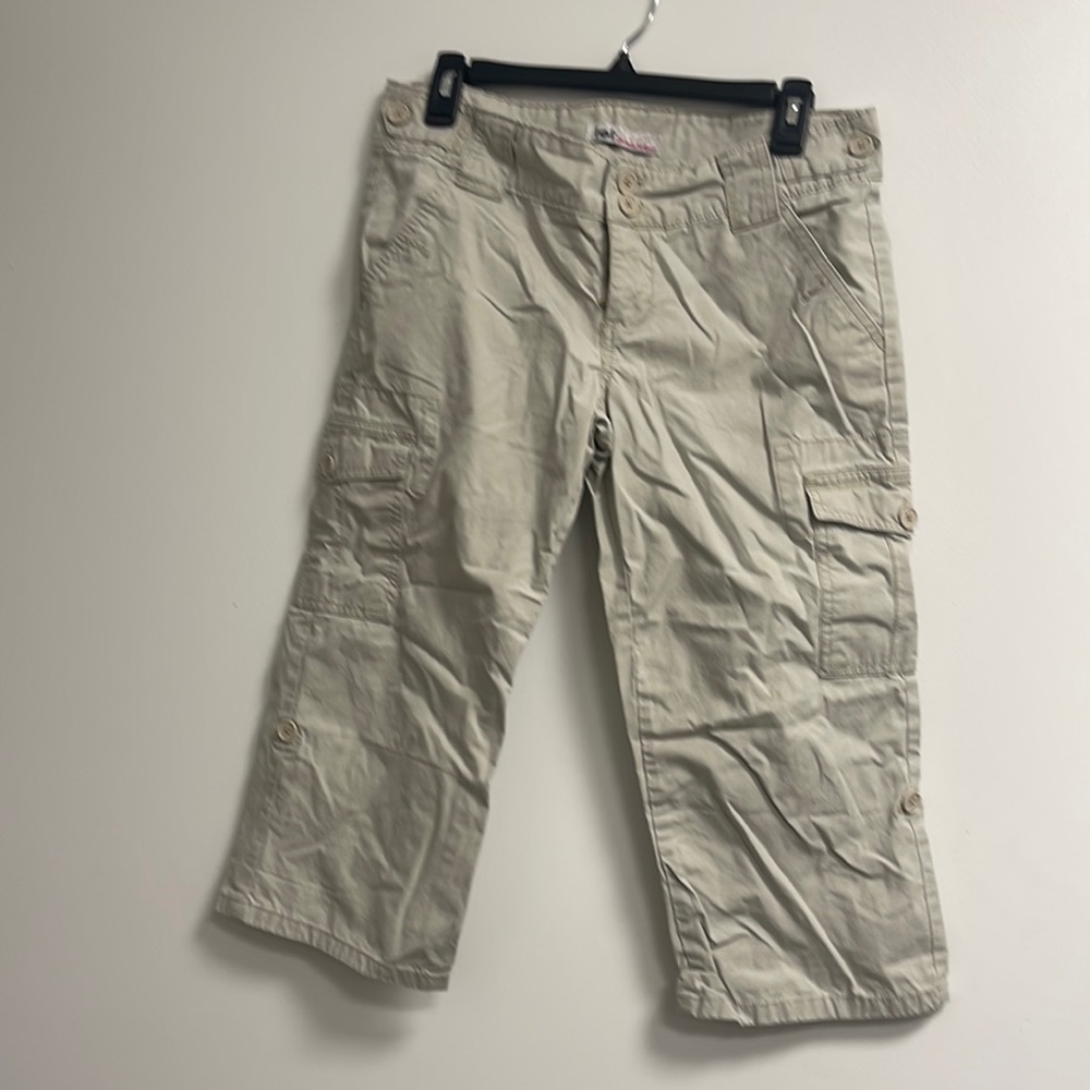 Capri pants
